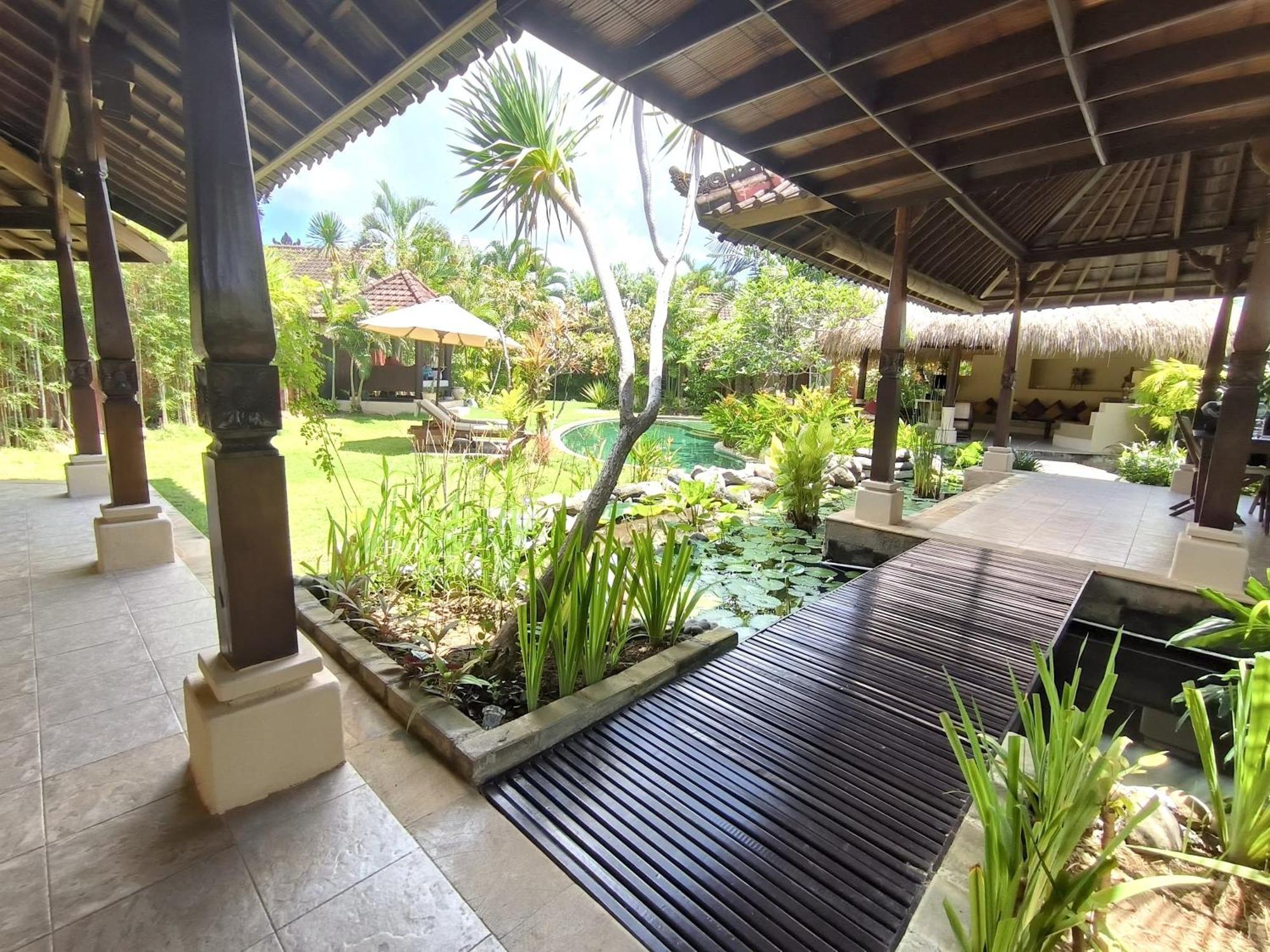 Villa Plawa Asri Seminyak Exteriör bild
