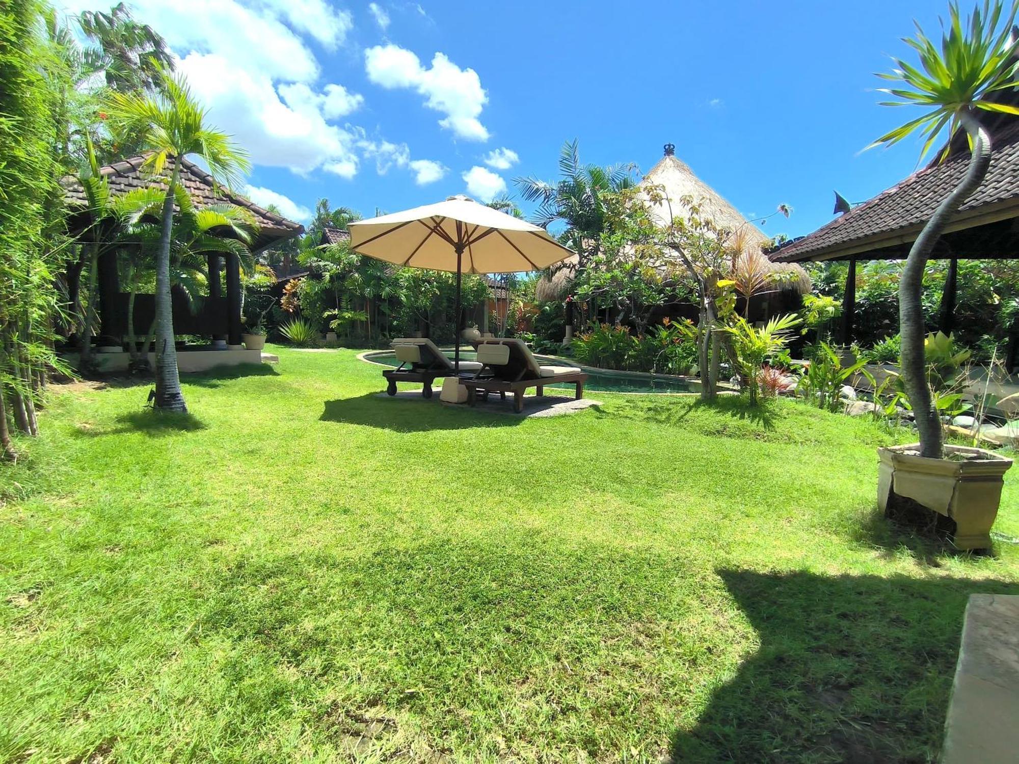 Villa Plawa Asri Seminyak Exteriör bild