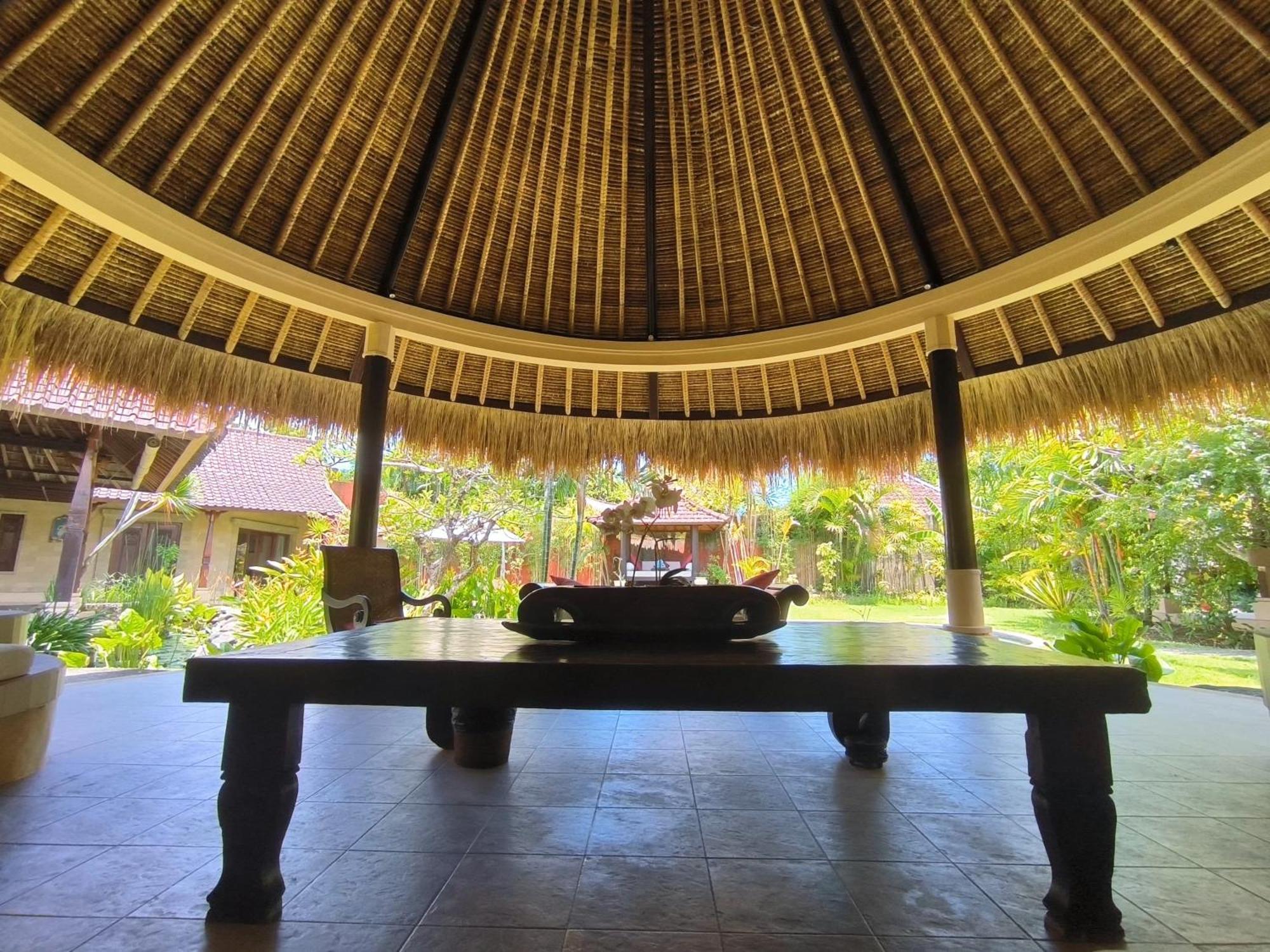 Villa Plawa Asri Seminyak Exteriör bild