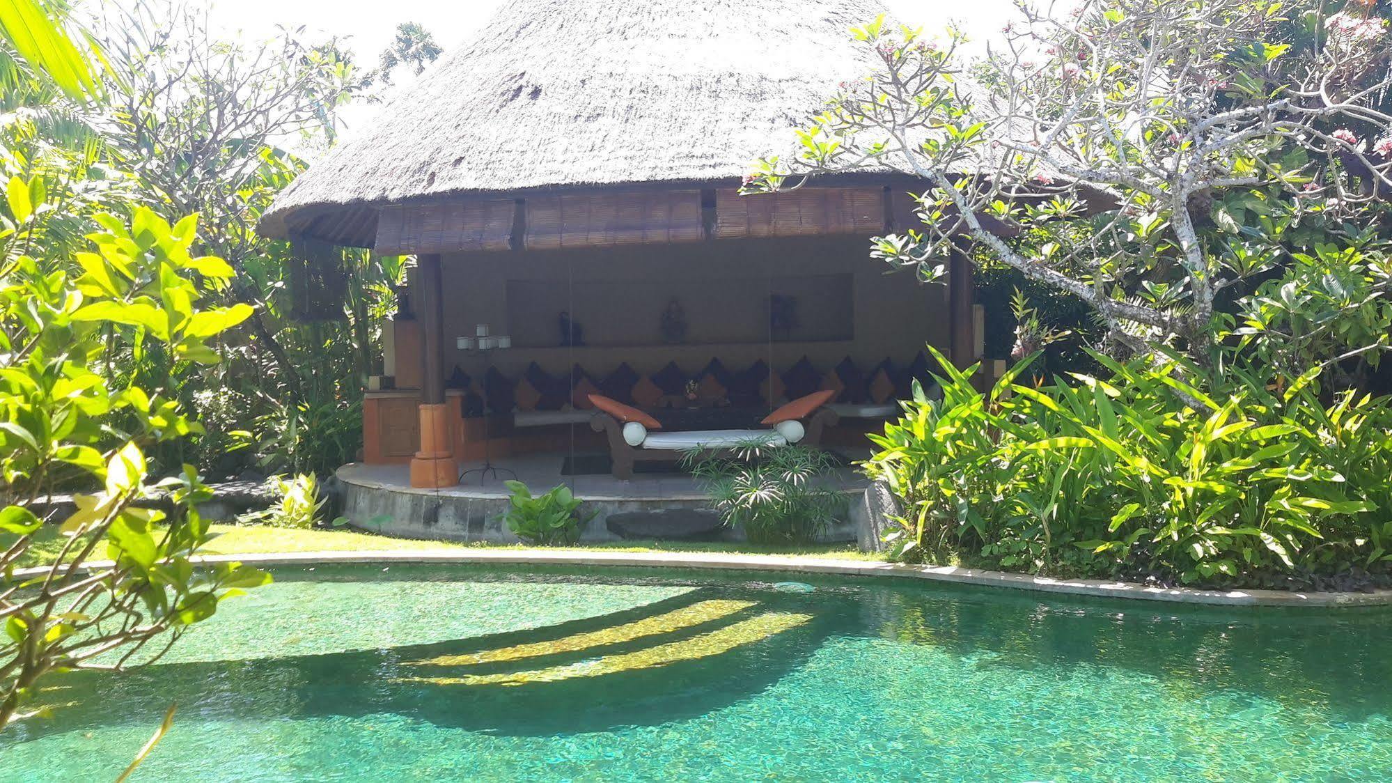 Villa Plawa Asri Seminyak Exteriör bild