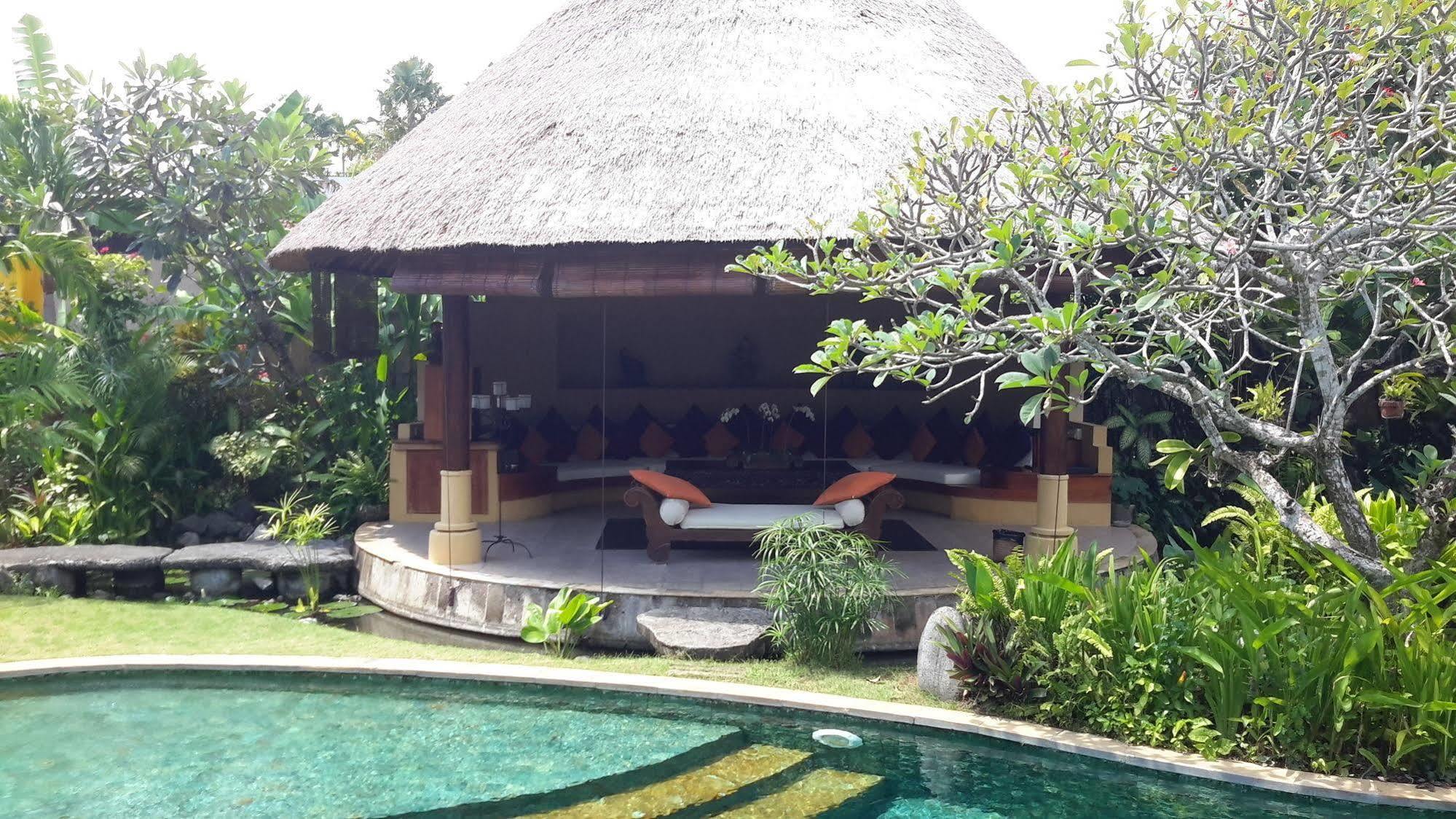 Villa Plawa Asri Seminyak Exteriör bild