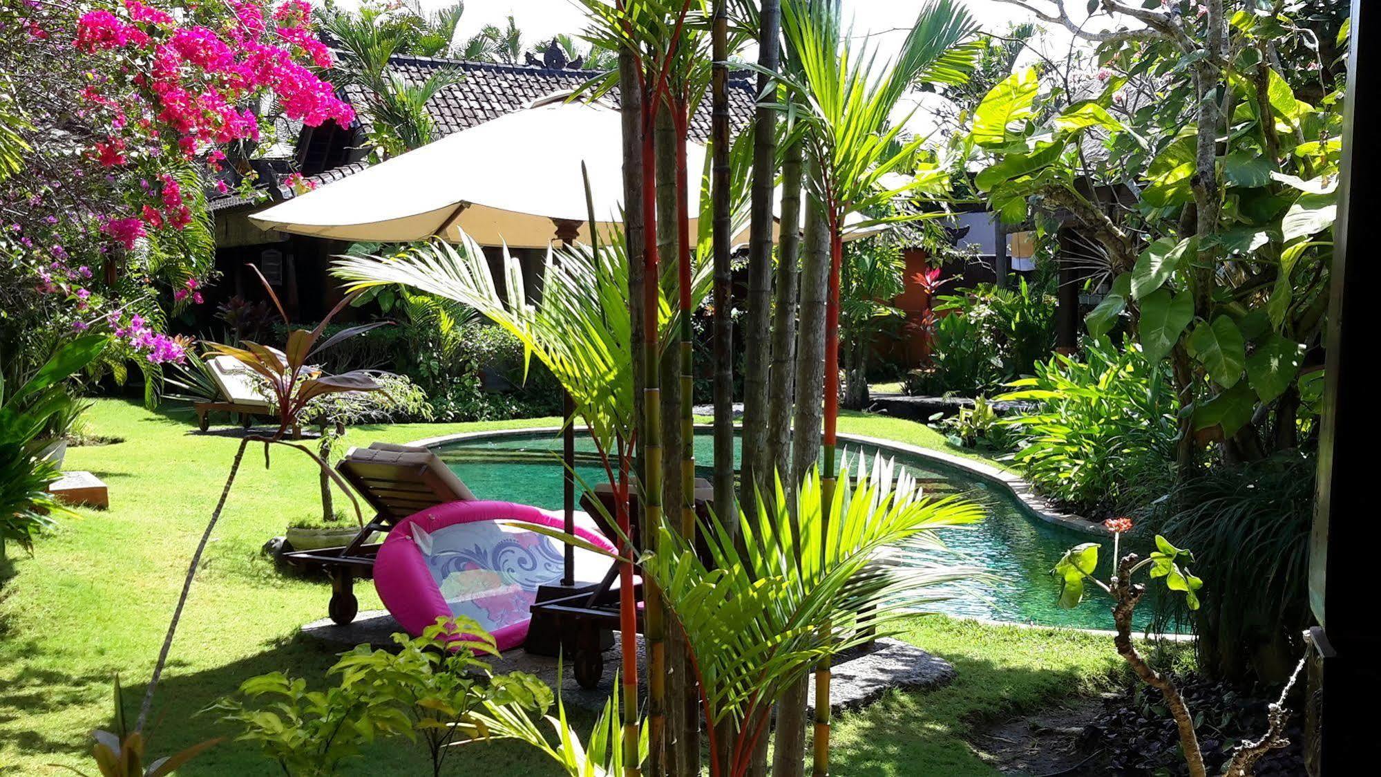 Villa Plawa Asri Seminyak Exteriör bild
