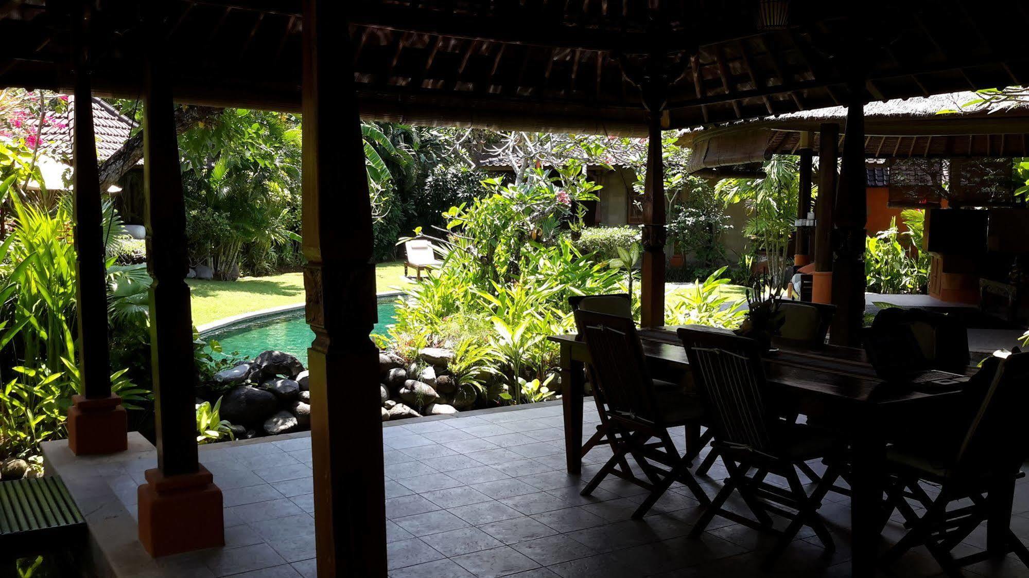 Villa Plawa Asri Seminyak Exteriör bild
