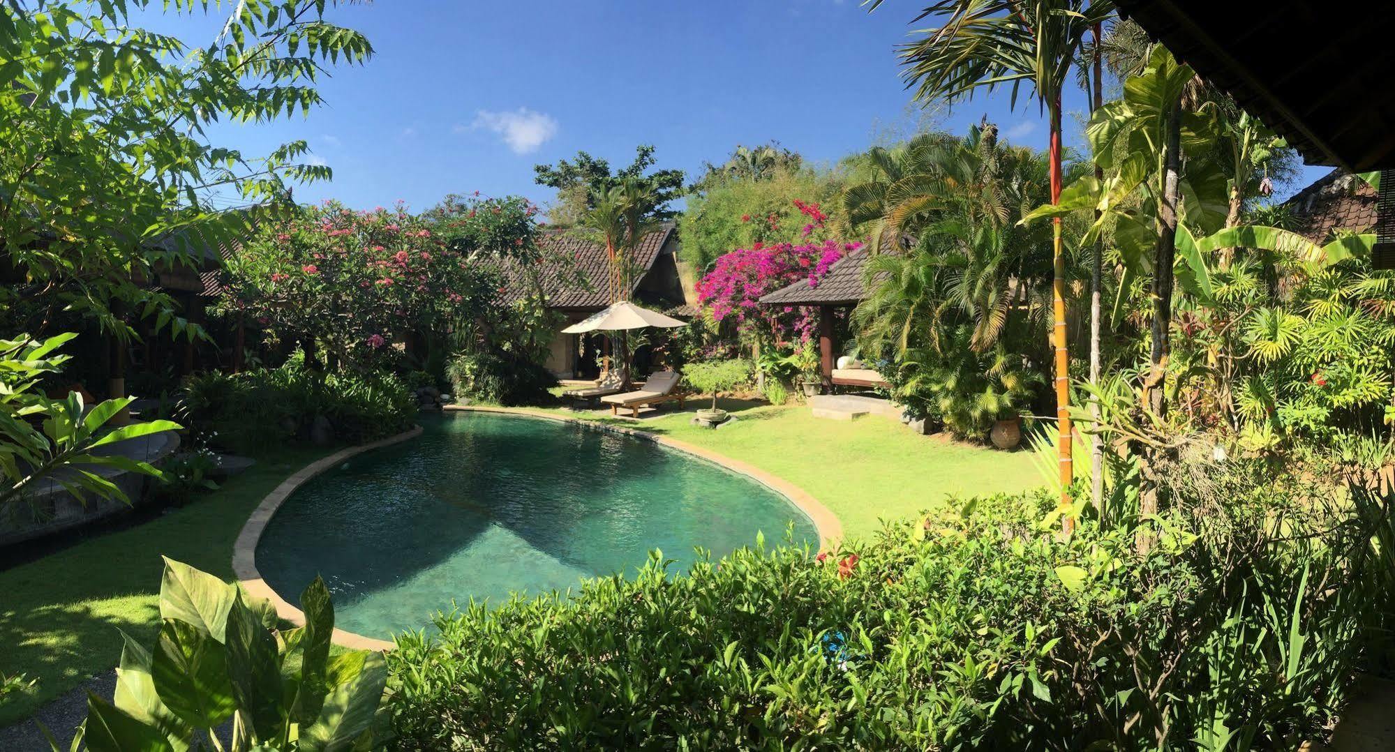 Villa Plawa Asri Seminyak Exteriör bild