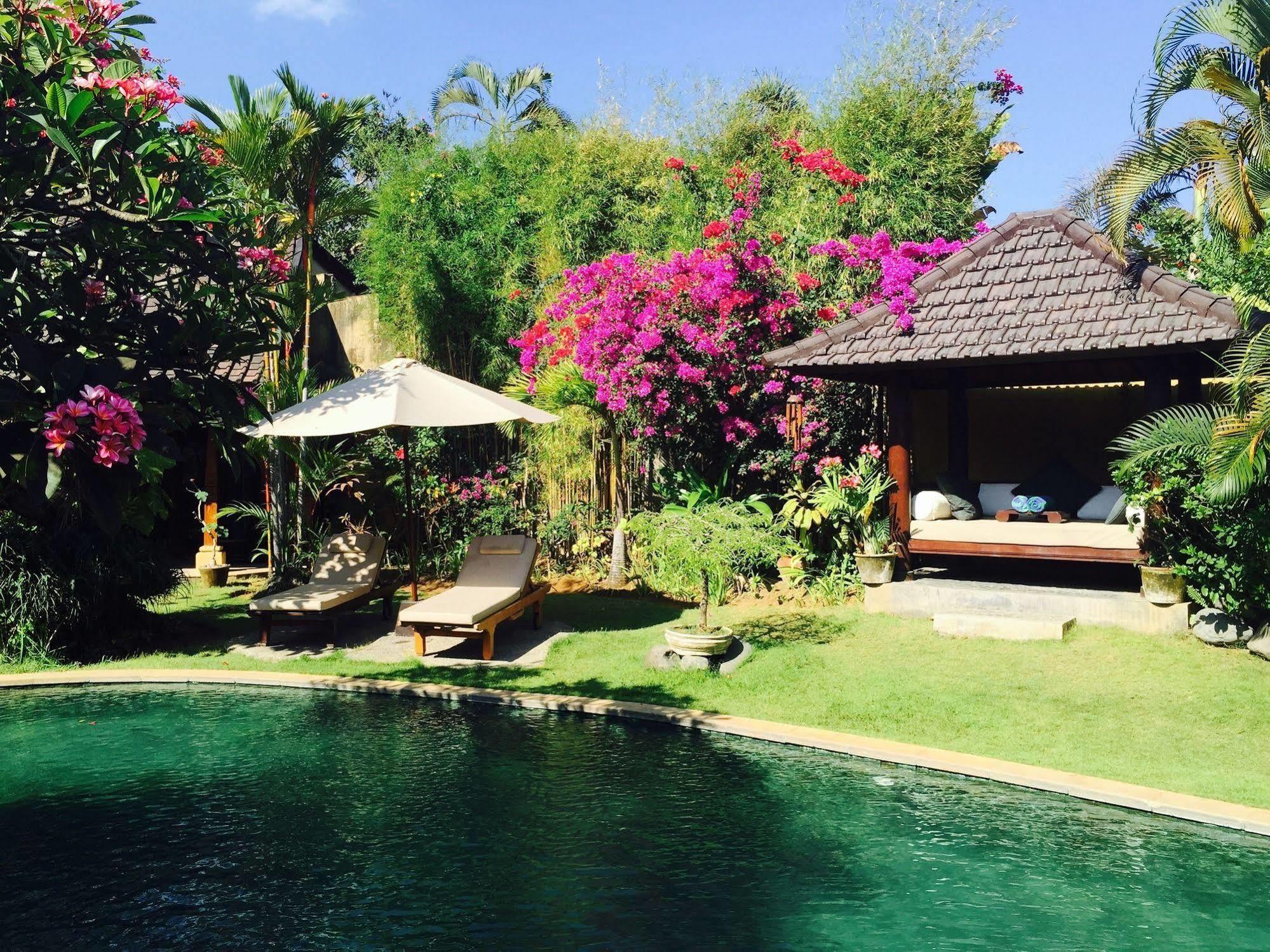 Villa Plawa Asri Seminyak Exteriör bild